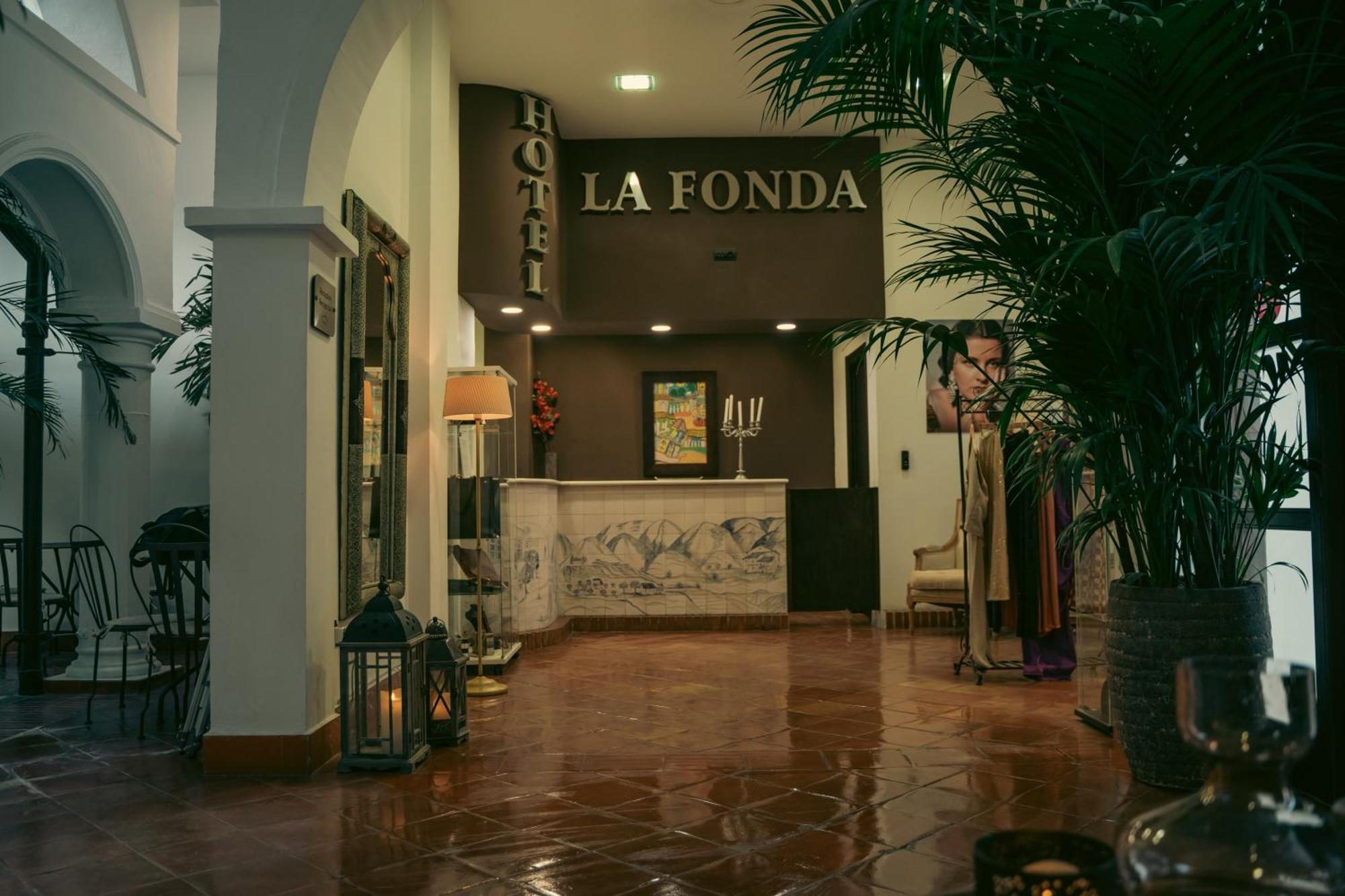 Hotel La Fonda Benalmadena Exterior photo